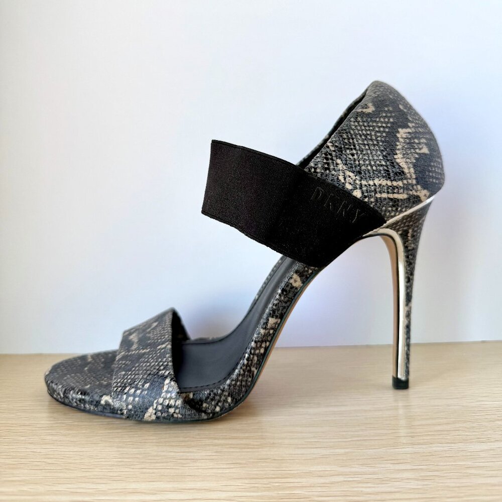 DKNY Gray Snake Print Round Toe Iva Sandals Heels with Slip On Strap Size 10
